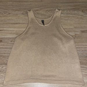 tan cropped tank top size small